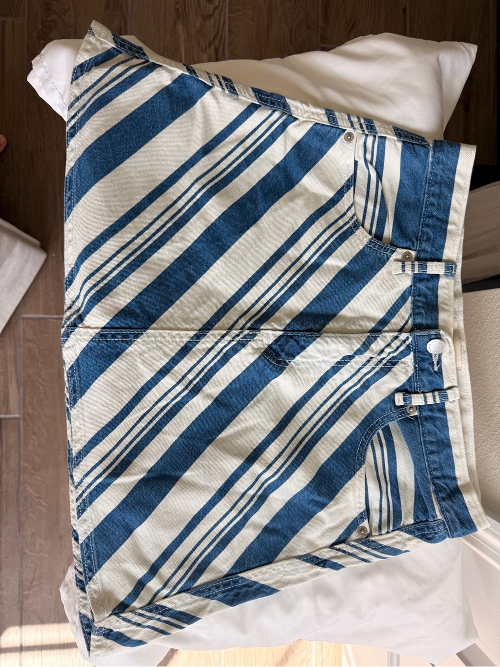Universal Thread Blue and White Diagonal Stripe Jean Shorts